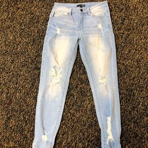 FasionNova Distressed Jeans Sz 5 Skinny Fit